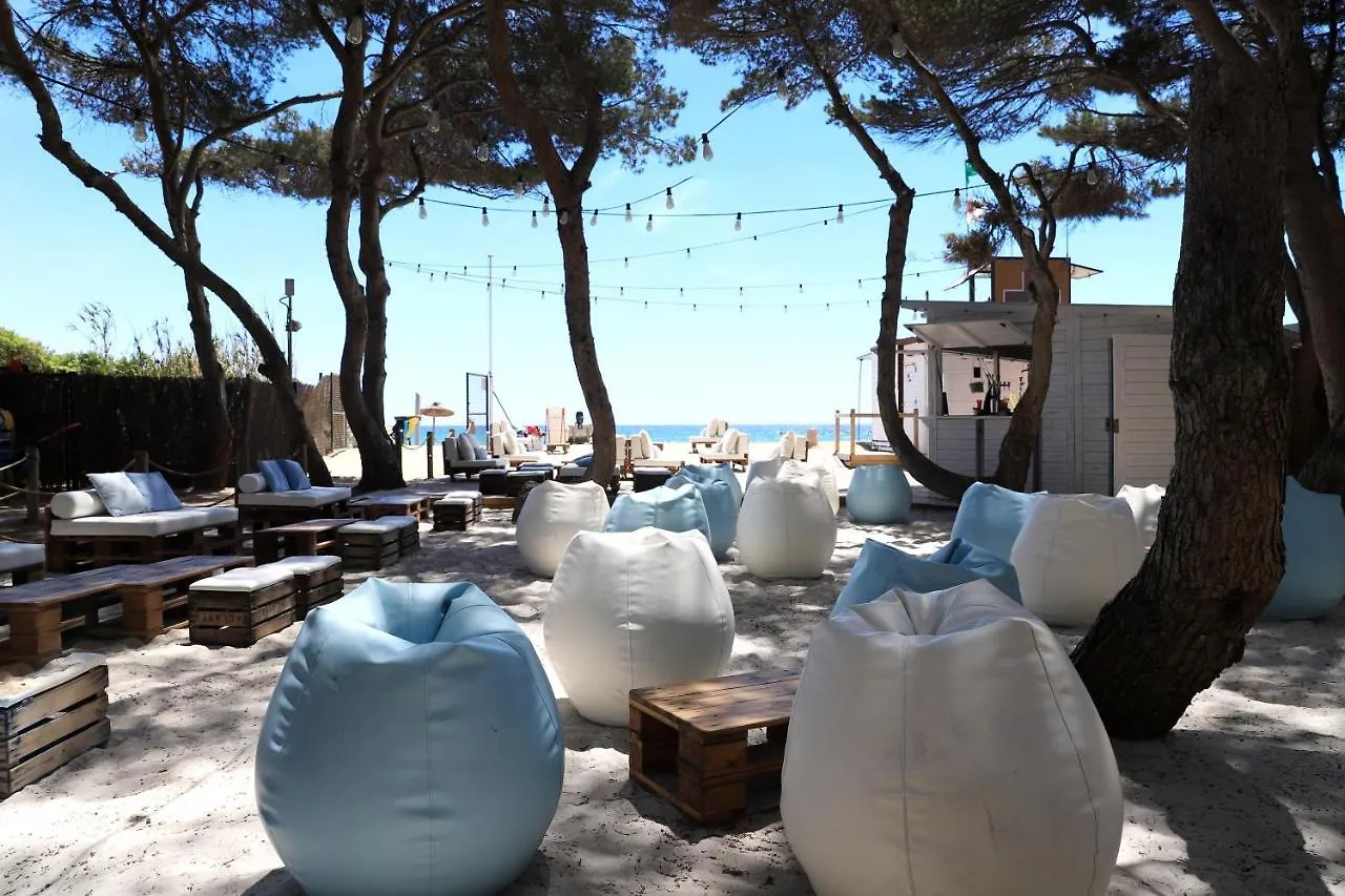 Tamarit Beach Resort Camping