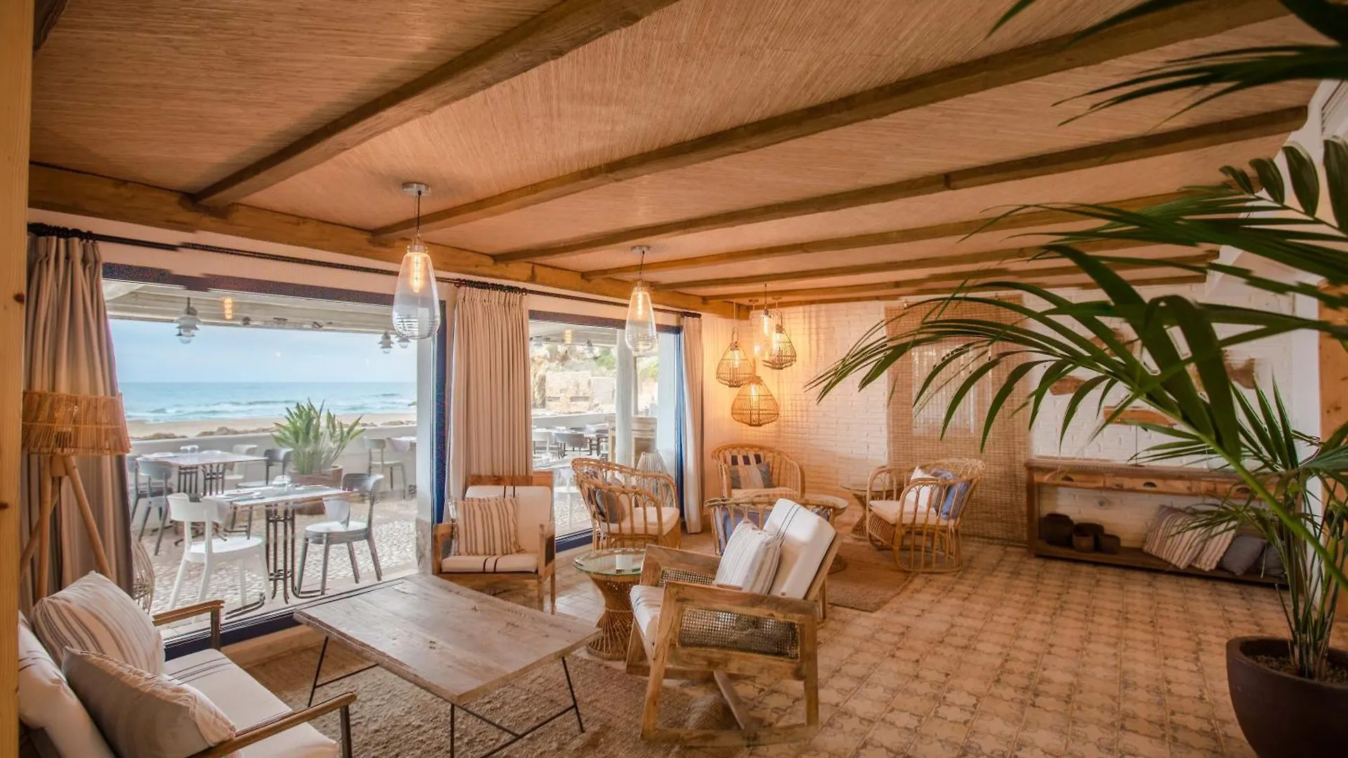 캠프장 Tamarit Beach Resort