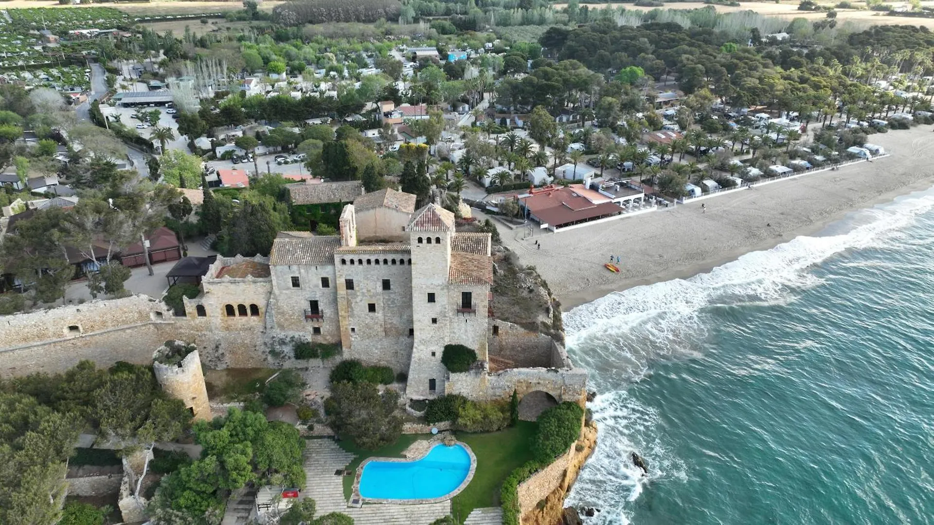 Tamarit Beach Resort contacts