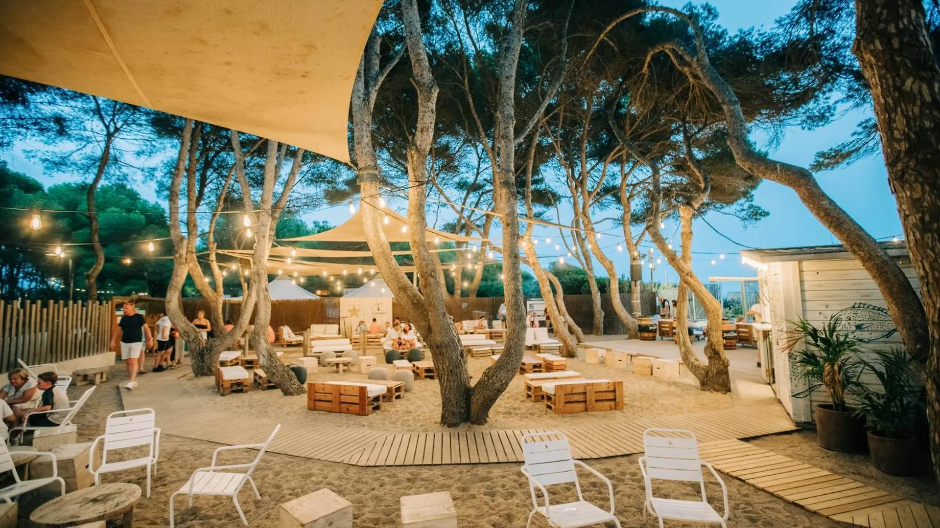 Tamarit Beach Resort 캠프장
